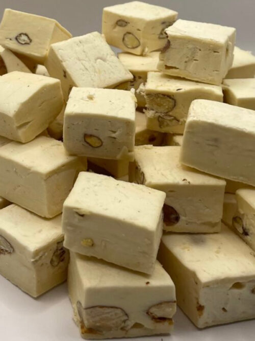 Nougat mit Mandeln "Lonka"