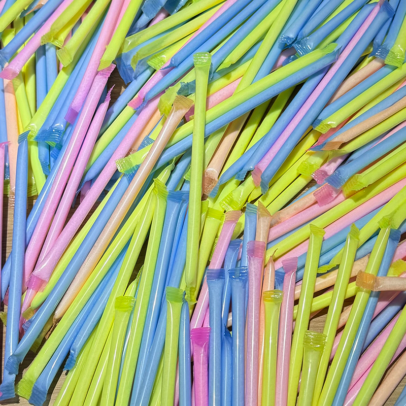 Bunte Schleckpulver Stangen